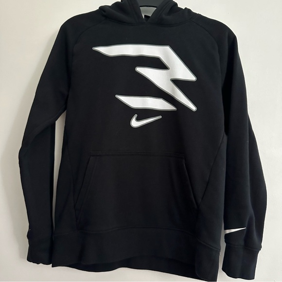 Nike Boys hoodie - Picture 3 of 7